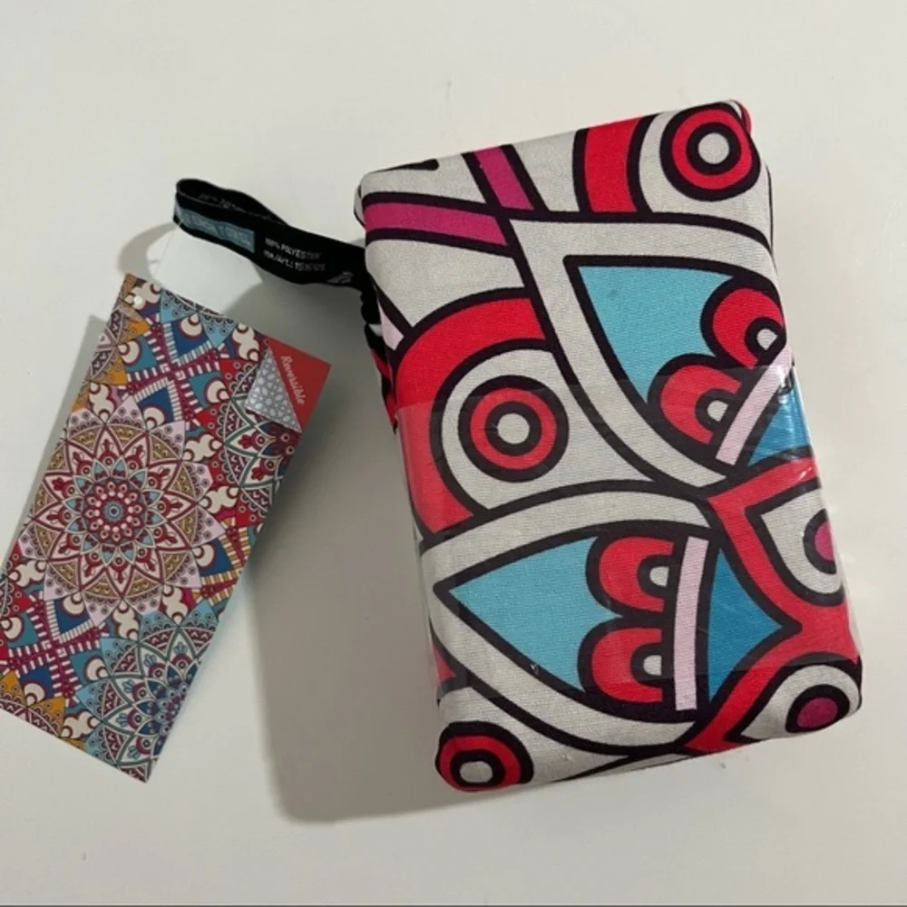 Whitley Willows Mandala Motif Packable Microfiber Travel Yoga Towel New